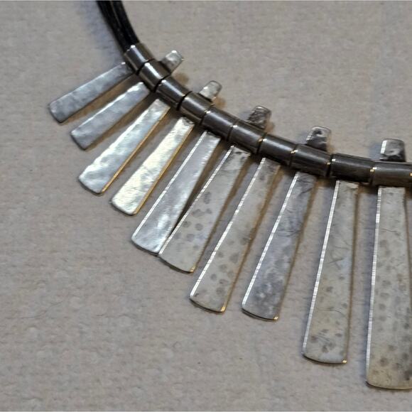 Silpada N3228 Nod to Mod Necklace .925 Sterling Silver Hammered 18"-20 Brutalist - Picture 6 of 7